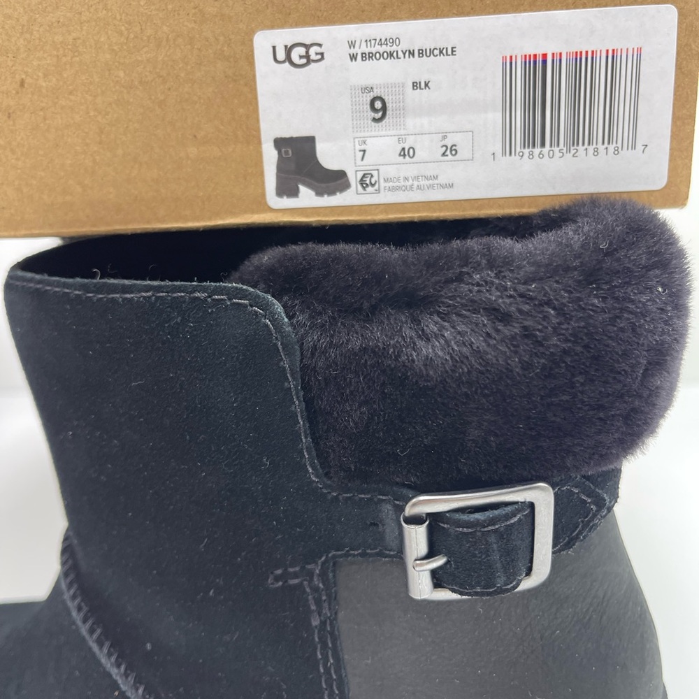 UGG Women's
W/ 1174490
W BROOKLYN BUCKLE PLATFORM HIGH HEELS BOOTS BLACK - Picture 15 of 16